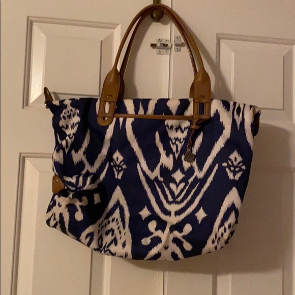 Stella & Dot Handbags - Navy blue Ikat Stella and dot bag